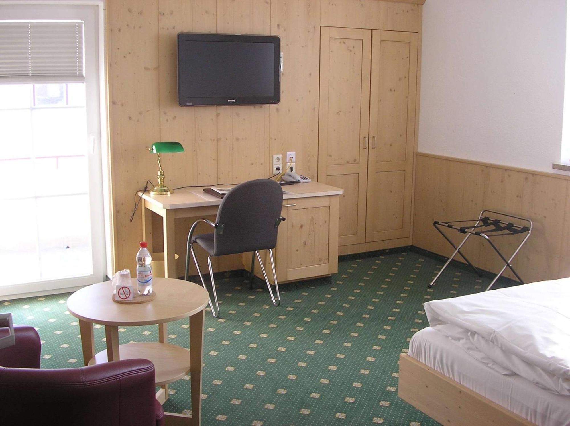 Arthotel Ana Panorama Marktoberdorf Exterior foto